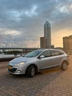 Import Renault Mégane 2.0 2010 Grijs altijd goed onderhouden, 65 €/maand, Zwart, 4 cilinders, Leder en Stof