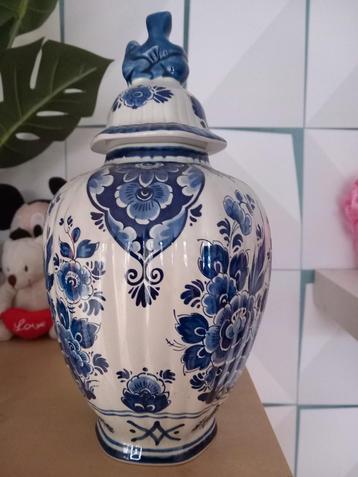 Delfts Blauwe vaas beschikbaar voor biedingen