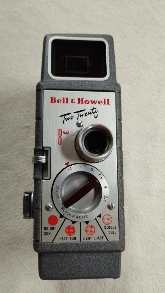 antieke video-camera: merk Bell & Howell, model Two Twenty, Audio, Tv en Foto, Videocamera's Digitaal, Overige soorten, Sony, 20x of meer