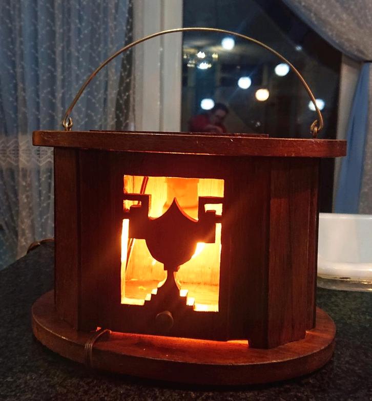 Antiek eiken houten voetenstoof met lamp, Antiek en Kunst, Antiek | Woonaccessoires, Ophalen of Verzenden