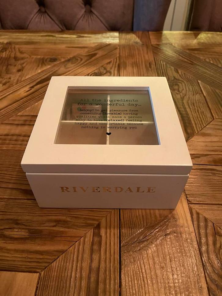 Riverdale Opbergbox - Stijlvol & Praktisch, Huis en Inrichting, Woonaccessoires | Kisten, Zo goed als nieuw, Minder dan 50 cm