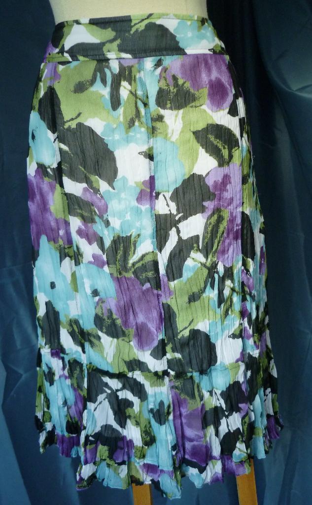 Frank Walder rok maat 44, Kleding | Dames, Rokken, Zo goed als nieuw, Maat 42/44 (L), Overige kleuren, Onder de knie, Ophalen of Verzenden