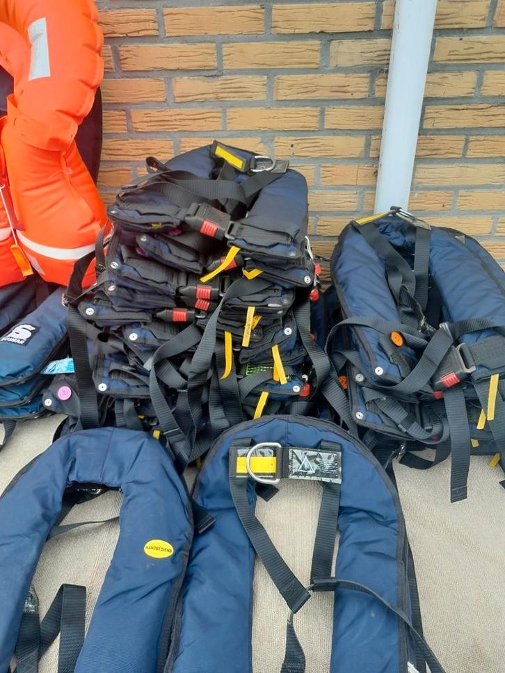 🚤12 stuks Secumar Golf 275 offshore profi reddingsvest 🎯, Watersport en Boten, Watersportkleding, Zo goed als nieuw, Reddingsvest of Zwemvest