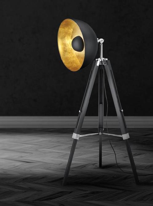 Trio Vloerlamp Liège –TWV €269 Vleugje Industriële Charme, Huis en Inrichting, Lampen | Vloerlampen, Zo goed als nieuw, 150 tot 200 cm