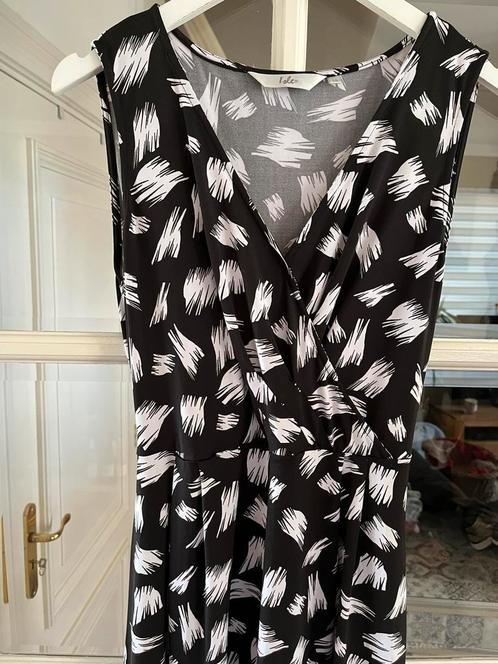 🌺Zomer jurk nieuw mt 42. zwart/wit, hangt mooi/draagt fijn, Kleding | Dames, Jurken, Nieuw, Maat 42/44 (L), Zwart, Onder de knie