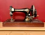 Antieke naaimachine Singer decoratie, Antiek en Kunst, Antiek | Naaimachines, Ophalen