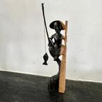 Houten beeldje van een paalvisser, Antiek en Kunst, Ophalen of Verzenden