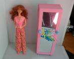 Barbie met kleding kast en als balletdanseres - foto's, Ophalen of Verzenden, Zo goed als nieuw, Barbie