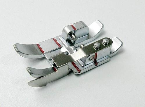 Pfaff Quiltvoet Met Geleider Rechts IDT 820924096, Hobby en Vrije tijd, Naaimachines en Toebehoren, Nieuw, Toebehoren, Pfaff, Verzenden