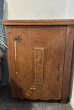 Antieken naaimachine kastjes, Ophalen