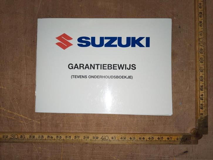 Suzuki bromfietsen garantie- en onderhoud boekje, Fietsen en Brommers, Handleidingen en Instructieboekjes, Ophalen of Verzenden