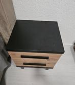 Nightstand/ bedside table/ nachtkast, Ophalen, Gebruikt, Hout