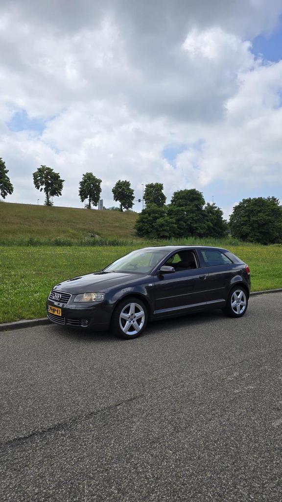 Audi A3 1.6 85KW FSI 3D 2004 zwart, Auto's, Audi, Particulier, A3, Benzine, B, Hatchback, Handgeschakeld, Origineel Nederlands