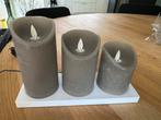 Set van 3 grijze led kaarsen, Huis en Inrichting, Woonaccessoires | Kandelaars en Kaarsen, Ophalen, Kunststof, Zo goed als nieuw