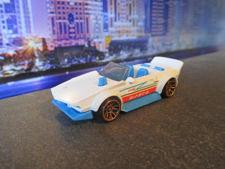 Track Manga - Hot Wheels Shakotan Bosozoku style, Hobby en Vrije tijd, Modelauto's | Overige schalen, Zo goed als nieuw, Auto