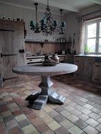 Stoere ronde eettafel/kloostertafel 140x77., Huis en Inrichting, Ophalen, Rond, Zo goed als nieuw, Vijf personen of meer