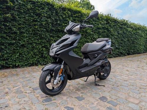 Yamaha Aerox R 4st Brom 2018 Euro4, Fietsen en Brommers, Scooters | Yamaha, Zo goed als nieuw, Aerox, Maximaal 45 km/u, Ophalen