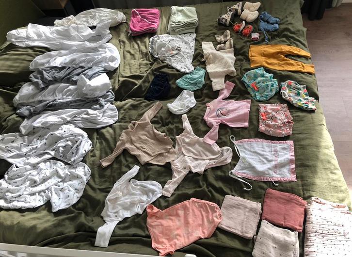 Mooi groot baby kledingpakket maat 50-56, Kinderen en Baby's, Babykleding | Baby-kledingpakketten, Gebruikt, Maat 50, Ophalen of Verzenden