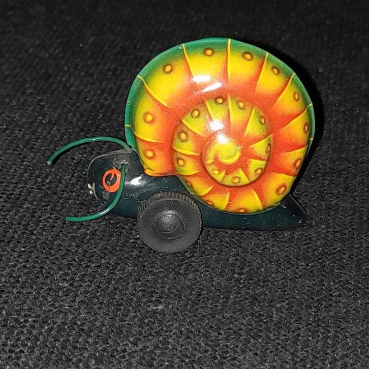 Vintage blikken speelgoed slak op Wielen, Antiek en Kunst, Antiek | Speelgoed, Ophalen of Verzenden
