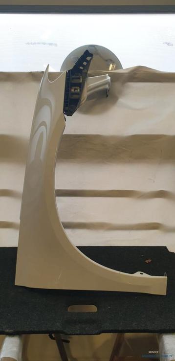Voorscherm rechts Scirocco Volkswagen 1K88211 LB9A wit origi beschikbaar voor biedingen