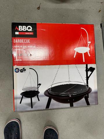 Barbecue schaal in hoogte verstelbare rooster beschikbaar voor biedingen