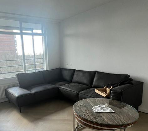 Hoekbank in goede staat, Huis en Inrichting, Banken | Complete zithoeken, Zo goed als nieuw, Leer, Ophalen