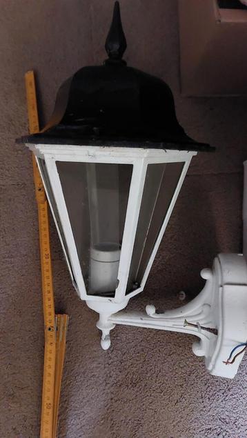 Mooie klassieke buitenlamp, wandlamp  beschikbaar voor biedingen