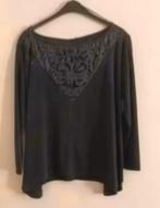 Mooi zwart punten shirt merk Mat Fashion maat 0/S (54/56), Kleding | Dames, Grote Maten, Verzenden, Zwart, Nieuw, Shirt of Top