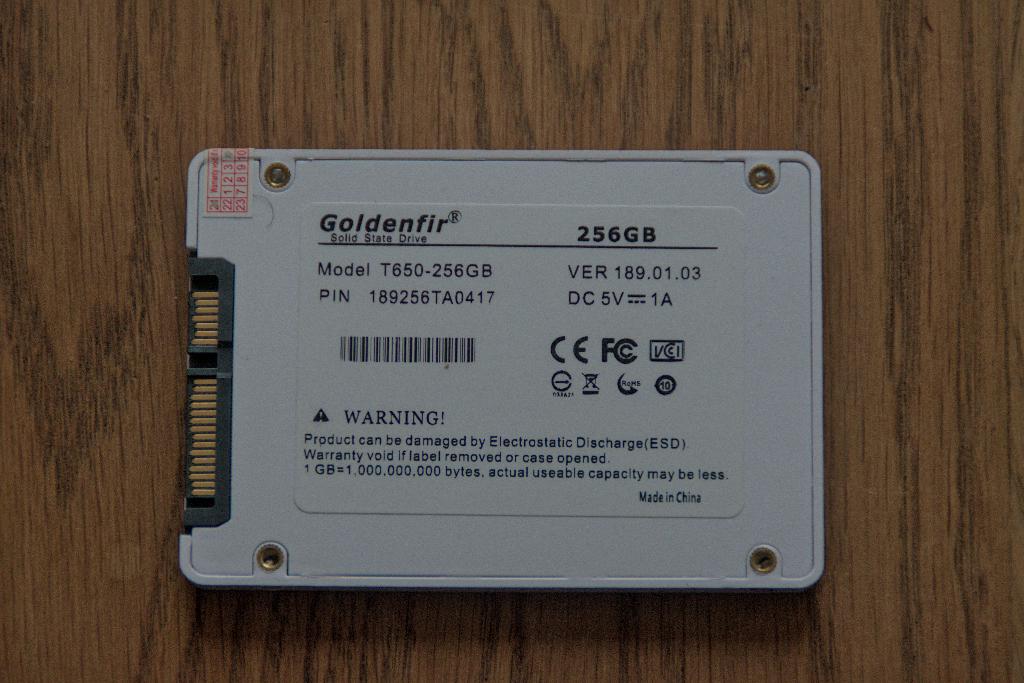 Te koop: Goldenfir SSD 256GB – 2.5” SATA, Intern, Gebruikt, 256GB, Verzenden