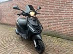 Piaggio zip brom, Fietsen en Brommers, Scooters | Piaggio, Ophalen, Maximaal 45 km/u, Zip, Zo goed als nieuw