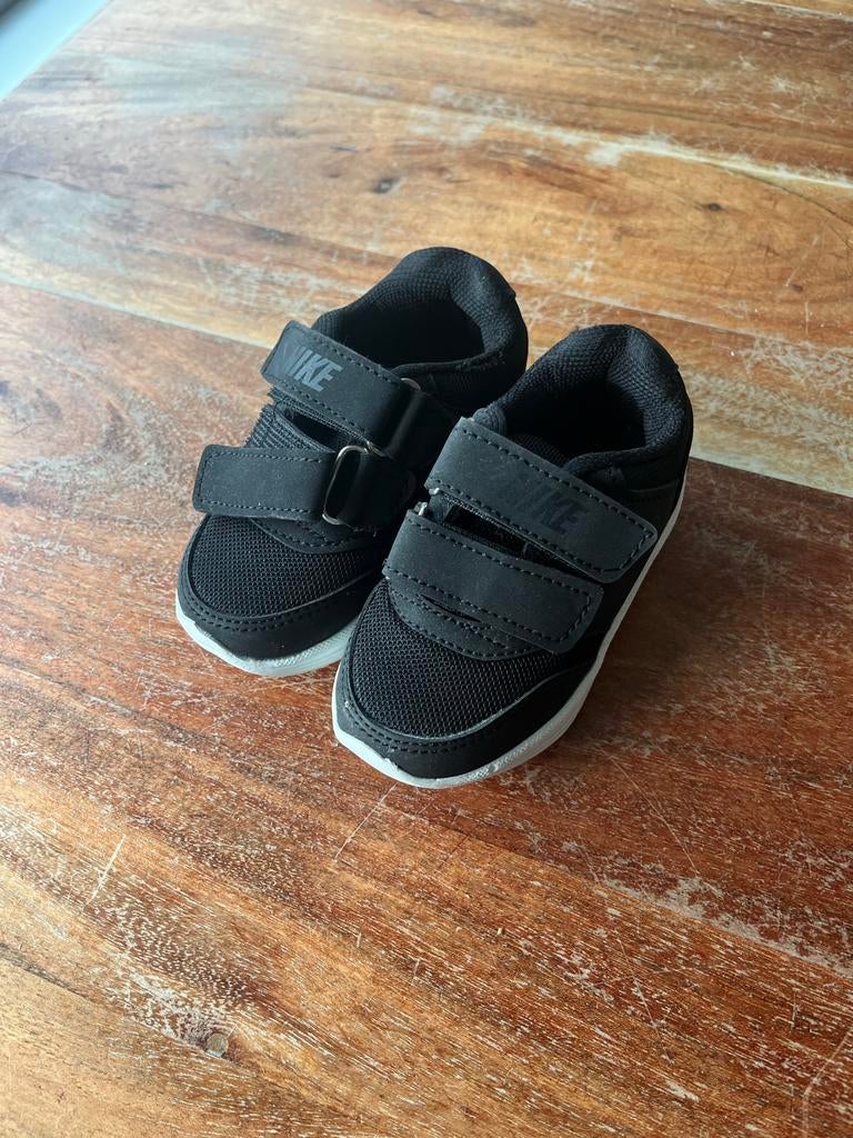 Nike Air Max kinderschoenen maat 22, Ophalen, Gebruikt, Jongetje of Meisje, Schoentjes