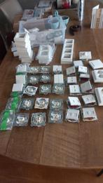 schneider merten, Ophalen of Verzenden, Stopcontact