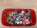 Bak vol met vintage reclame speldjes, promotie pins, Ophalen of Verzenden, Gebruikt, Overige onderwerpen