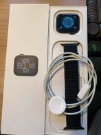 Apple Watch SE 2 (44mm) - Gebruikt, Goede Staat, Zwart, IOS, Ophalen of Verzenden, Waterdicht