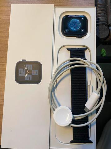 Apple Watch SE 2 (44mm) - Gebruikt, Goede Staat beschikbaar voor biedingen