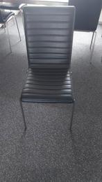 Stoelen, Huis en Inrichting, Stoelen, Ophalen of Verzenden, Zo goed als nieuw, Zwart