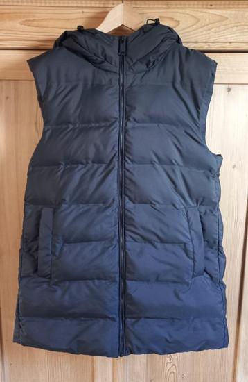 Bodywarmer + capuchon  M primark cares zwart beschikbaar voor biedingen