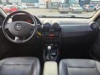 Dacia Duster 1.6 Lauréate 2wd|Airco|Elek.Ramen|Leer|NAP|APK, Auto's, Dacia, Voorwielaandrijving, Euro 5, Lederen bekleding, Gebruikt