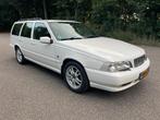 Volvo V70 2.4 170pk Automaat 1998 175dkm Cruise Clima Uniek, Auto's, Volvo, Zwart, 4 cilinders, Wit, V70