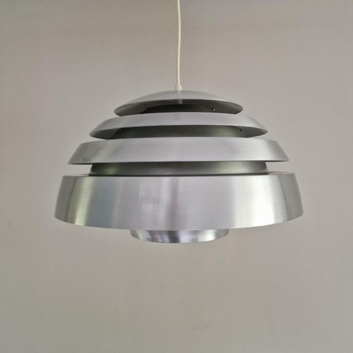 Hans-Agne Jakobsson "Dome" hanglamp Ø 40 cm – Zweden, Antiek en Kunst, Antiek | Lampen, Ophalen of Verzenden