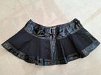 Quasi Modo sexy fetish/party rok. Lak/pvc/mesh, Zwart, Maat 42/44 (L), Nieuw, Ophalen of Verzenden