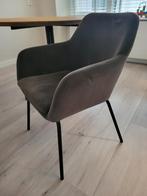 Mooie bruingrijze eetkamerstoelen met armleuning, Huis en Inrichting, Stoelen, Ophalen, Zo goed als nieuw, Grijs