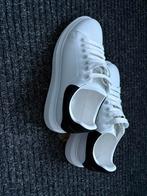 Sneaker, Wit, Ophalen of Verzenden, Sneakers of Gympen, Gedragen