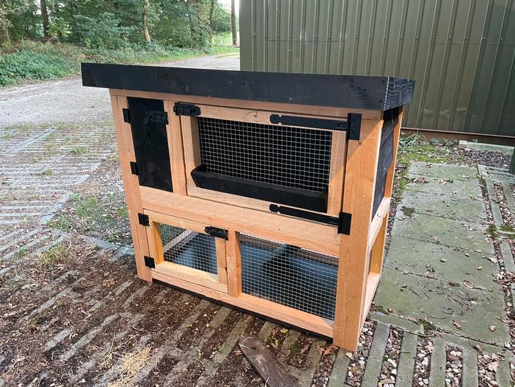 Nieuwe konijnenhokken op voorraad van douglas hout, Dieren en Toebehoren, Knaagdieren en Konijnen | Hokken en Kooien, Zo goed als nieuw