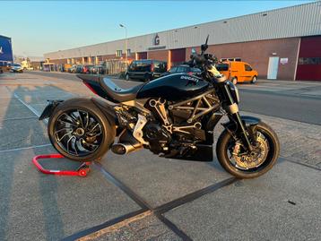 Hele mooie ducati X-Diavel aangeboden beschikbaar voor biedingen