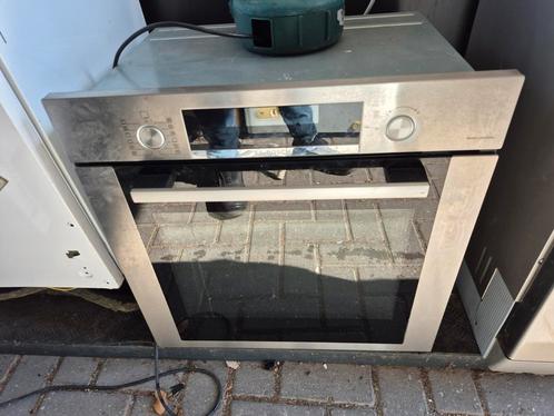 Leuke Bosch heteluchtoven inbouw oven 60x60, Witgoed en Apparatuur, Ovens, Zo goed als nieuw, Oven, 60 cm of meer, 45 tot 60 cm