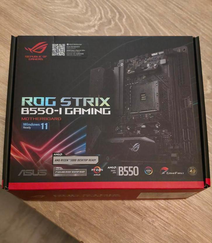 Asus ROG Strix B550-I Gaming Moederbord, Computers en Software, Moederborden, Zo goed als nieuw, AMD, DDR4, Ophalen of Verzenden