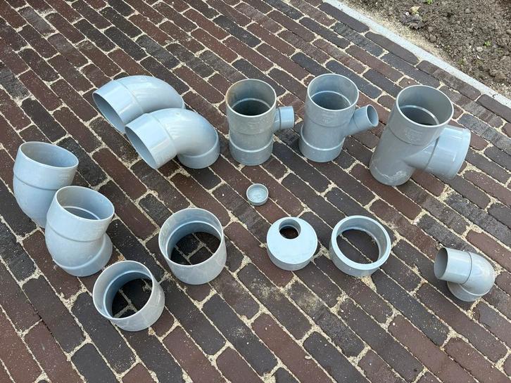 Diverse PVC Koppelstukken - Sanitair/Afvoer, Doe-het-zelf en Verbouw, Buizen en Afvoer, Gebruikt, Afvoer, Pvc, Minder dan 2 meter