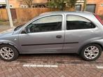 Opel Corsa 1.0 3D 2005 Grijs, Auto's, Voorwielaandrijving, 450 kg, Origineel Nederlands, Handgeschakeld
