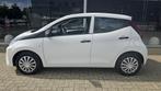 Toyota Aygo 1.0 x-fun NLauto, Voorwielaandrijving, Gebruikt, Euro 6, Met garantie (alle)